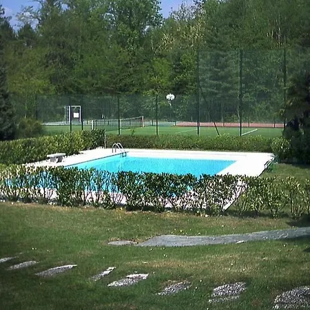 In Euroville Mit Gemeinschaftlichem Pool By Interhome Apartment