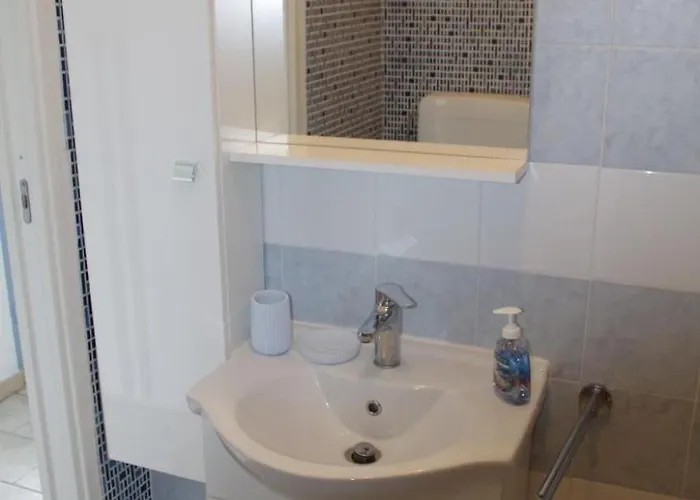 Apartman In Euroville Mit Gemeinschaftlichem Pool By Interhome Germignaga