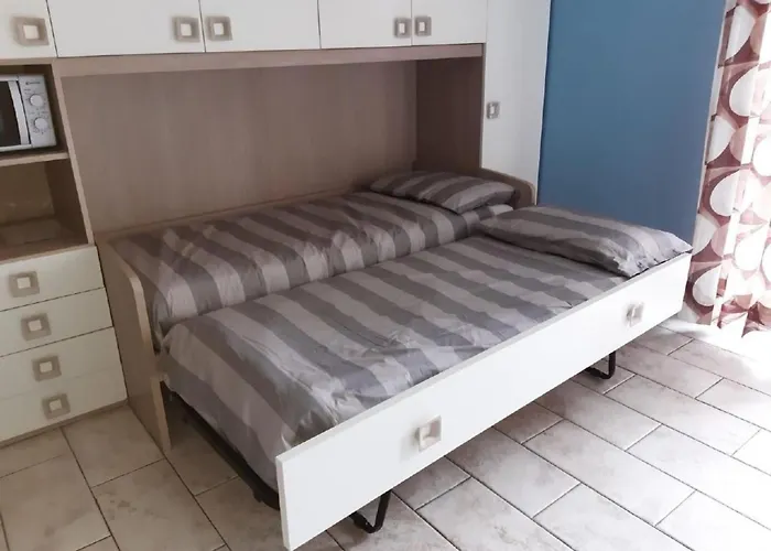 In Euroville Mit Gemeinschaftlichem Pool By Interhome