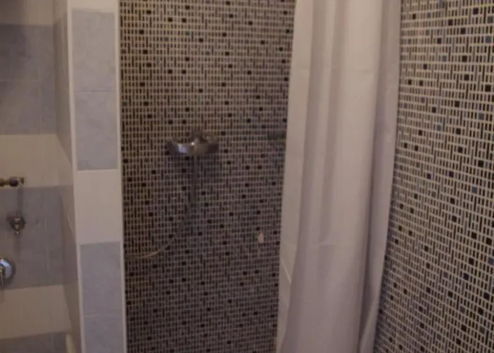 In Euroville Mit Gemeinschaftlichem Pool By Interhome Apartamento